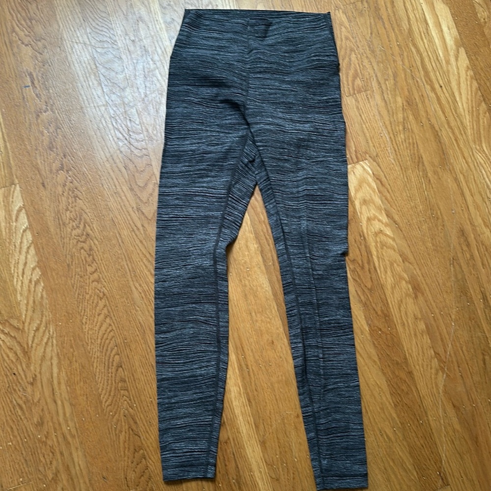 Lululemon Leggings Dot Pattern